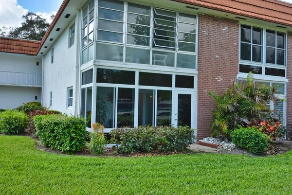 $1,600 | 1225 Northwest 21st Street, Unit 3105, Stuart, FL 34994