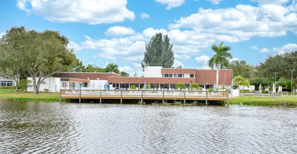 $1,600 | 1225 Northwest 21st Street, Unit 3105, Stuart, FL 34994
