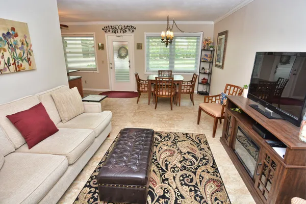 $1,600 | 1225 Northwest 21st Street, Unit 3105, Stuart, FL 34994
