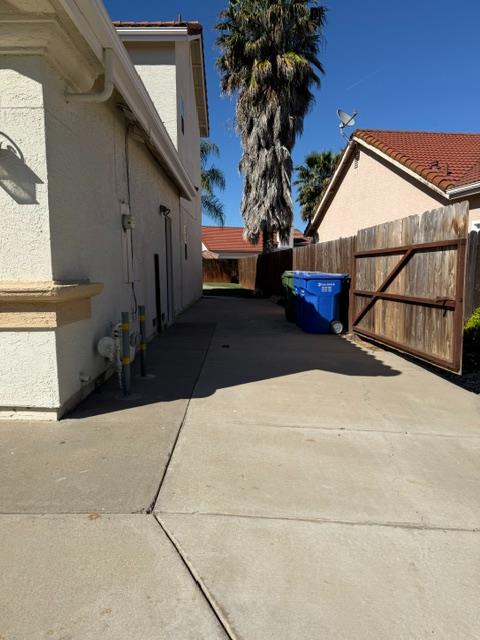 877 Bateman Way Galt, CA 95632 - Photo 26 of 28