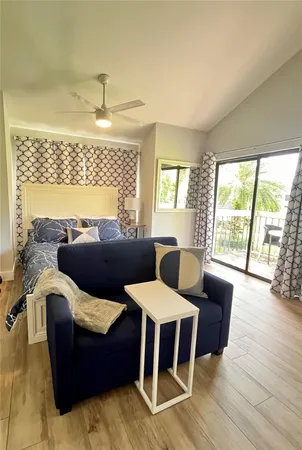 $1,900 | 11863 Wimbledon Circle, Unit 536, Wellington, FL 33414