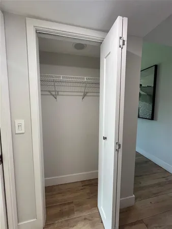 $1,900 | 11863 Wimbledon Circle, Unit 536, Wellington, FL 33414