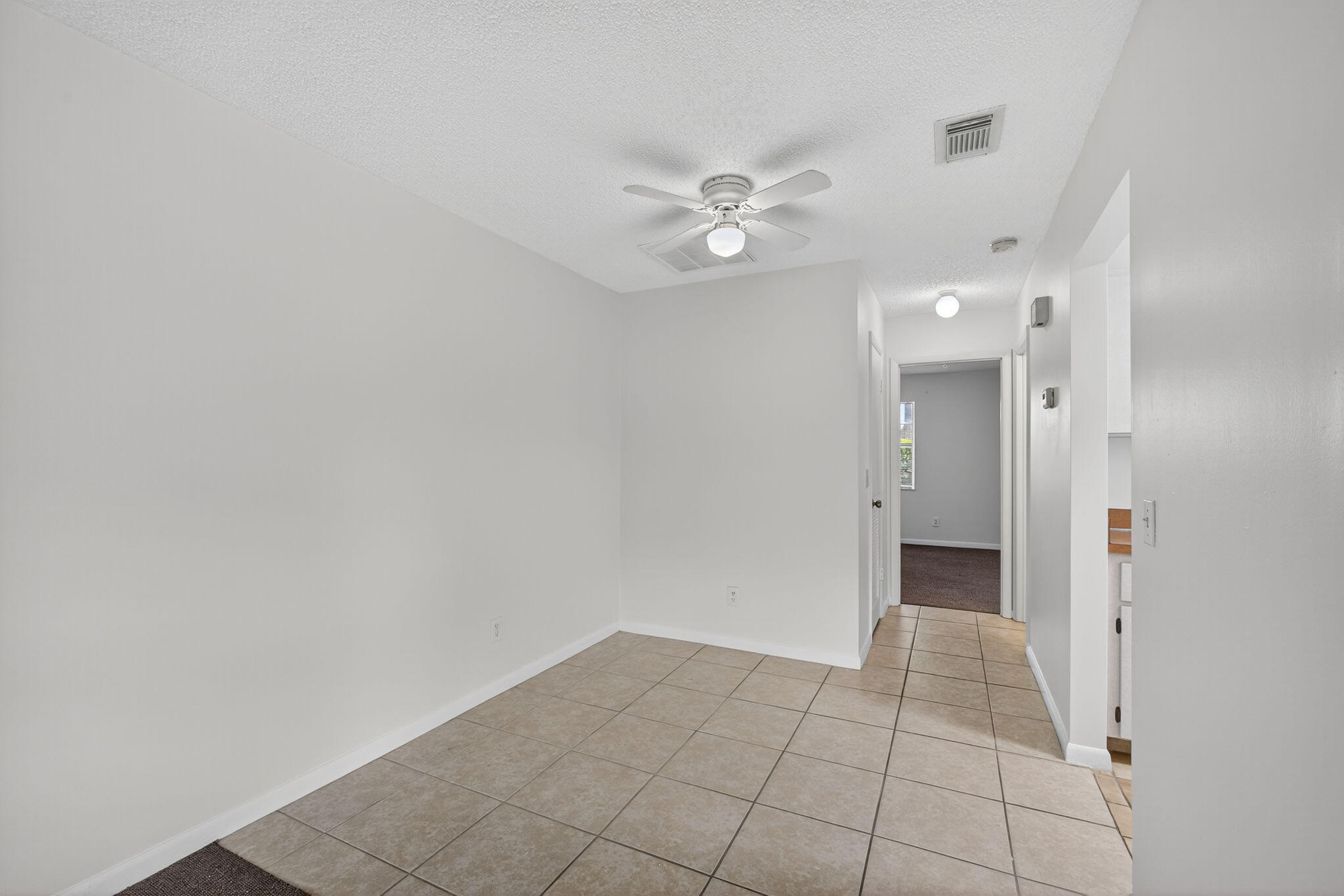 8585 Southeast Church Street, Unit 2 Hobe Sound, FL 33455 - Photo 15 of 28 15-web-or-mls-5D1A0704