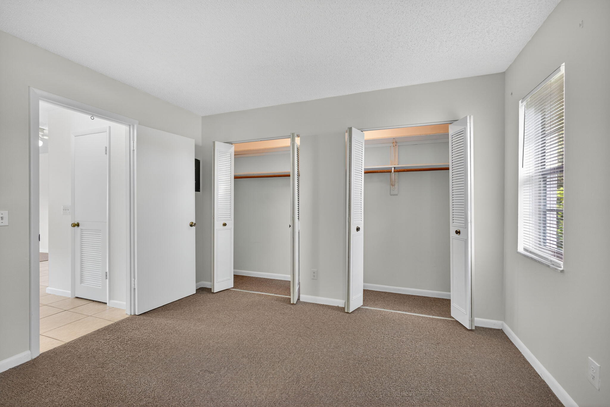 8585 Southeast Church Street, Unit 2 Hobe Sound, FL 33455 - Photo 28 of 28 28-web-or-mls-5D1A0773