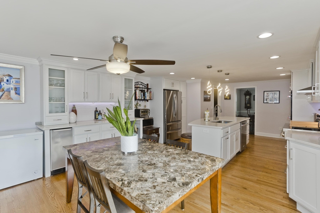 68 Hazardville Road Longmeadow, MA 01106 - Photo 15 of 39