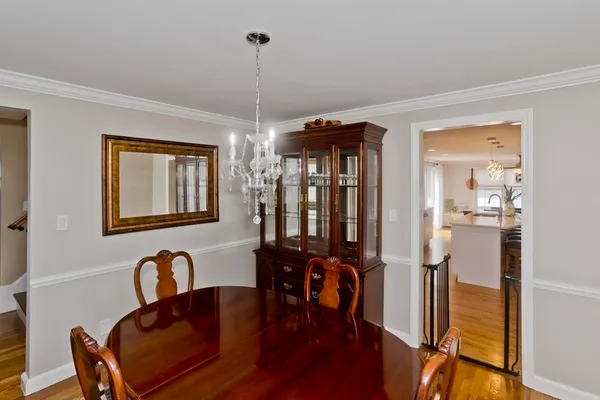 $499,999 | 68 Hazardville Road, Longmeadow, MA 01106