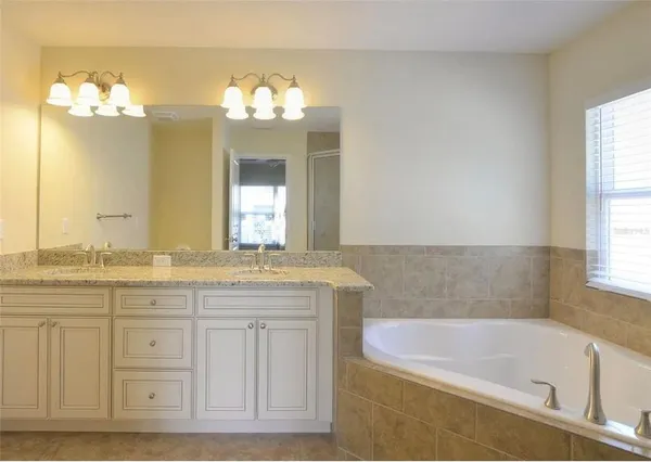 $2,750 | 2822 East Jefferson Street, Orlando, FL 32803