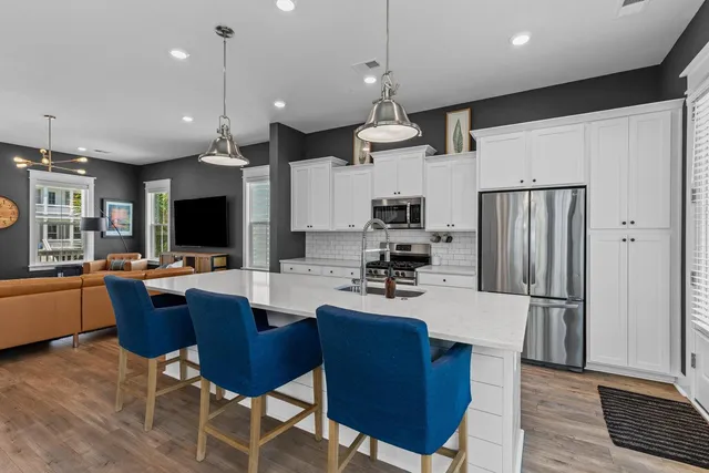 $739,000 | 775 Forrest Drive, Charleston, SC 29492