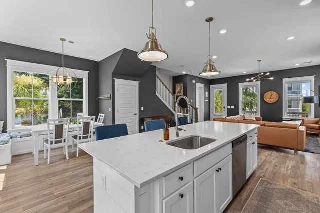 $739,000 | 775 Forrest Drive, Charleston, SC 29492