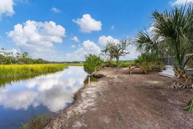 $739,000 | 775 Forrest Drive, Charleston, SC 29492