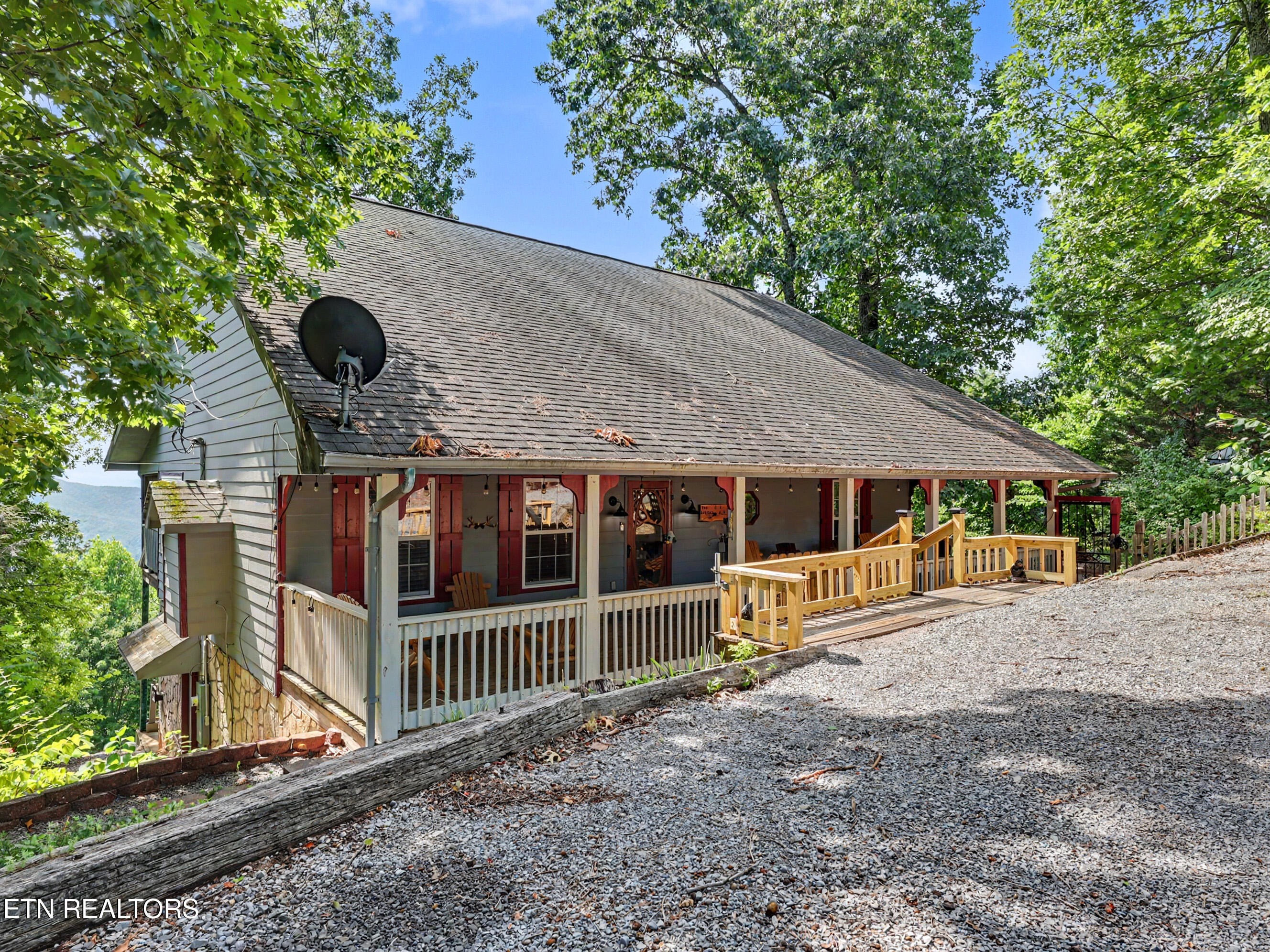714 Shell Mountain Road Sevierville, TN 37876 - Photo 1 of 51 IMG_6906 (1)
