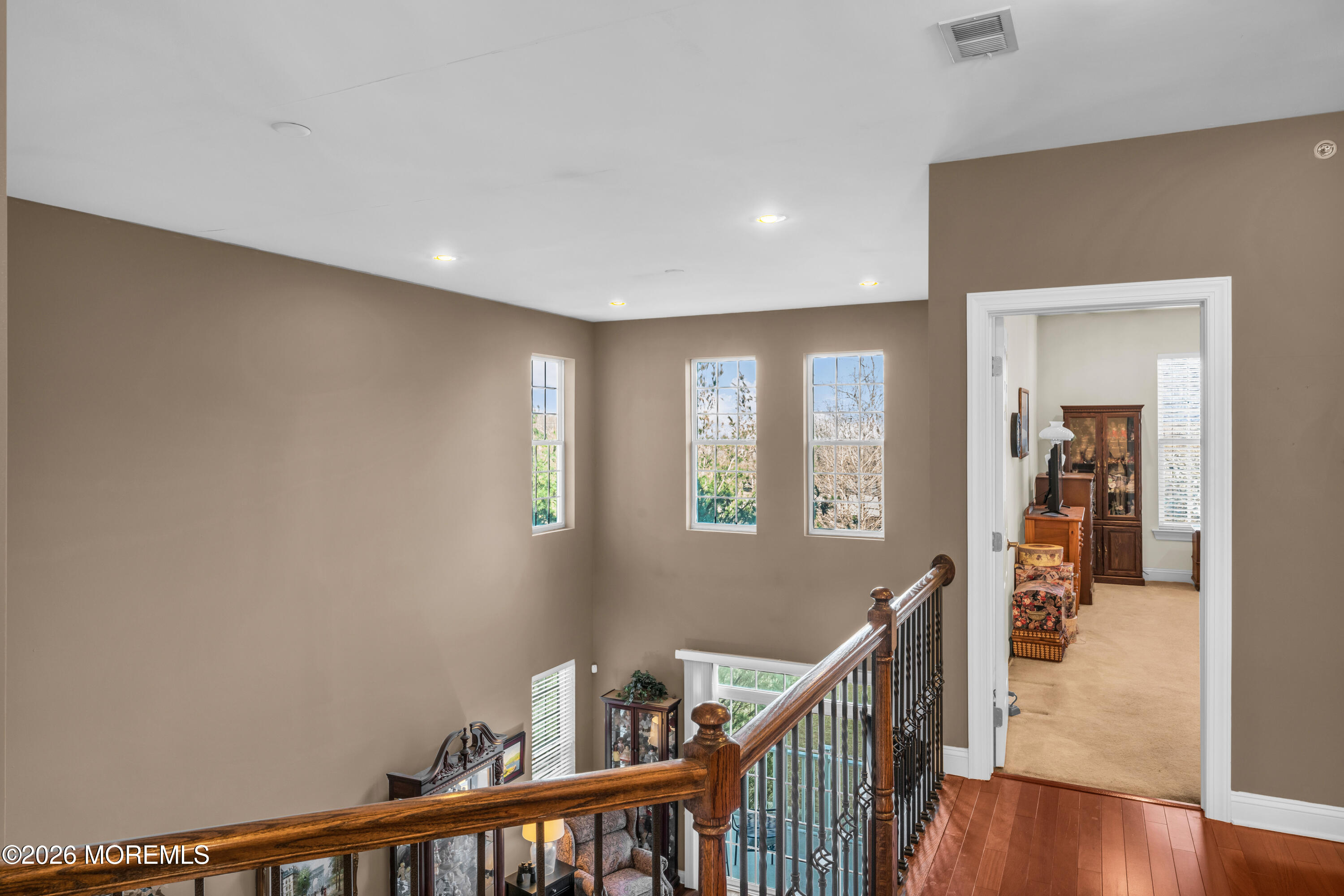 204 April Way Middletown, NJ 07748 - Photo 14 of 38 photos_high_resolution_HOM00795