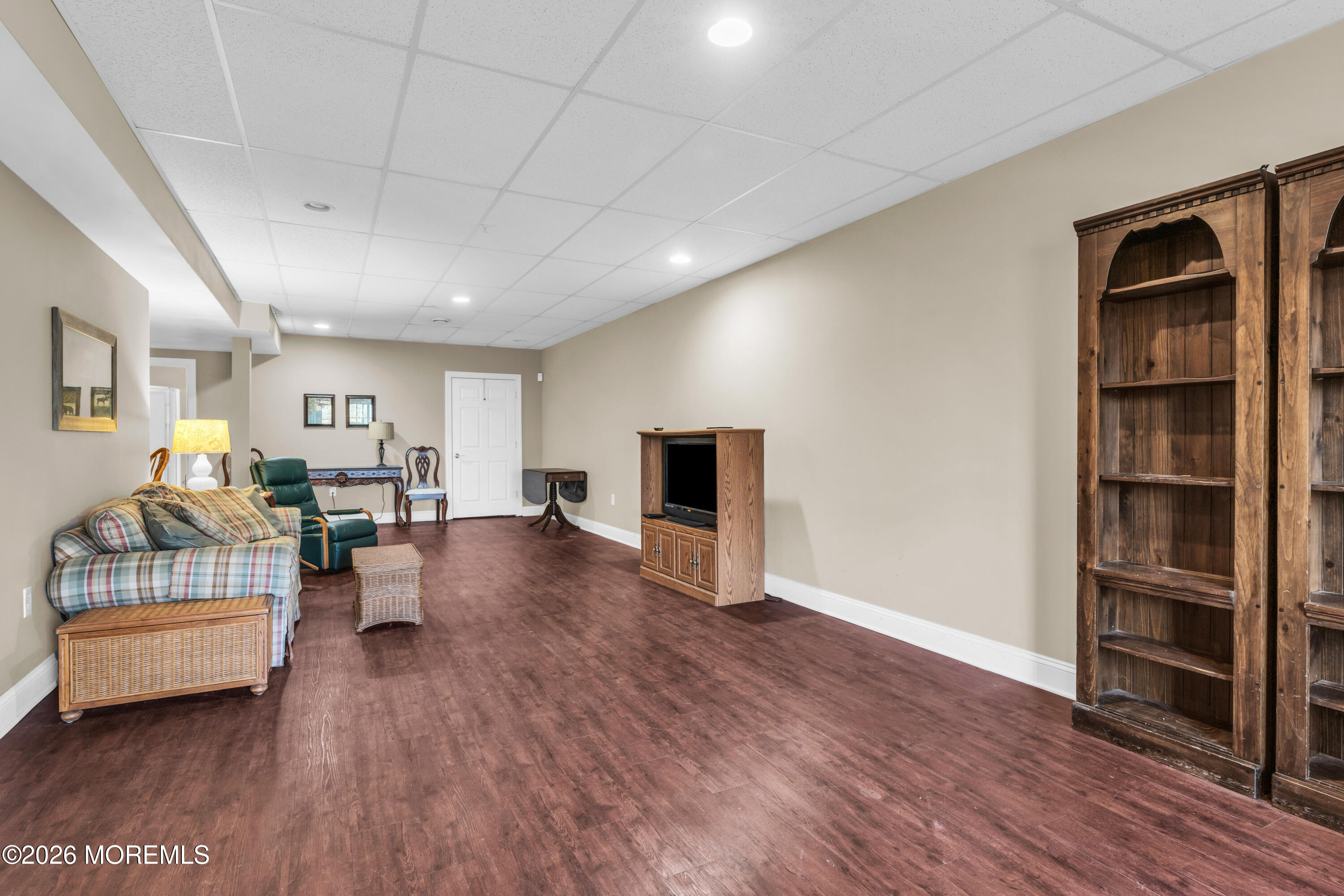 204 April Way Middletown, NJ 07748 - Photo 17 of 38 photos_high_resolution_HOM00810