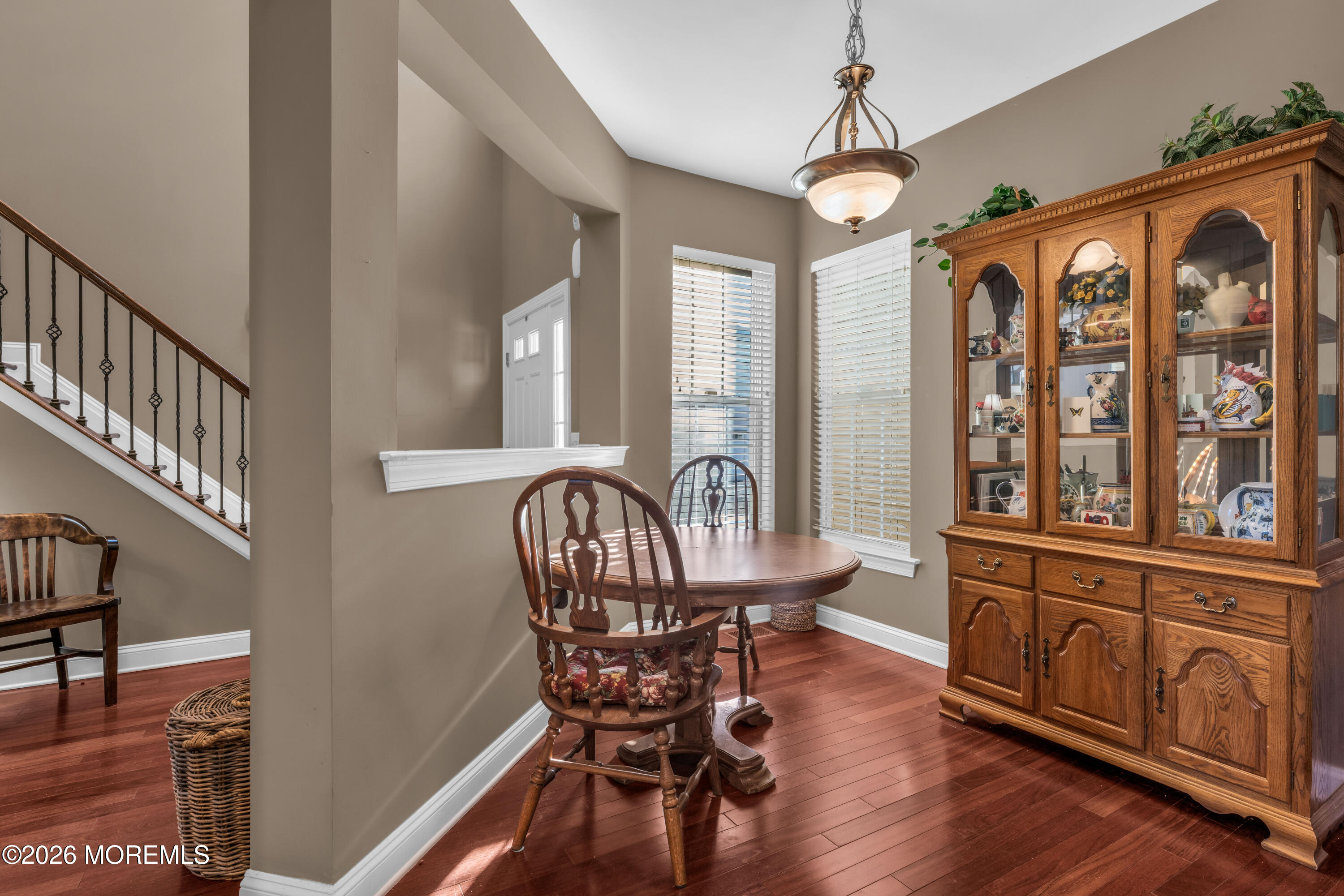 204 April Way Middletown, NJ 07748 - Photo 2 of 38 photos_high_resolution_HOM00645