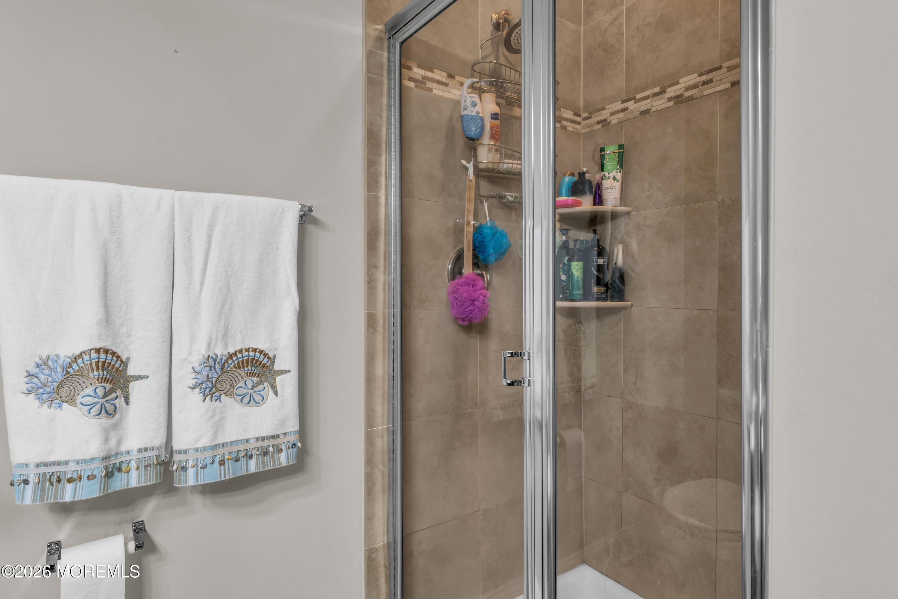 204 April Way Middletown, NJ 07748 - Photo 23 of 38 photos_high_resolution_HOM00735