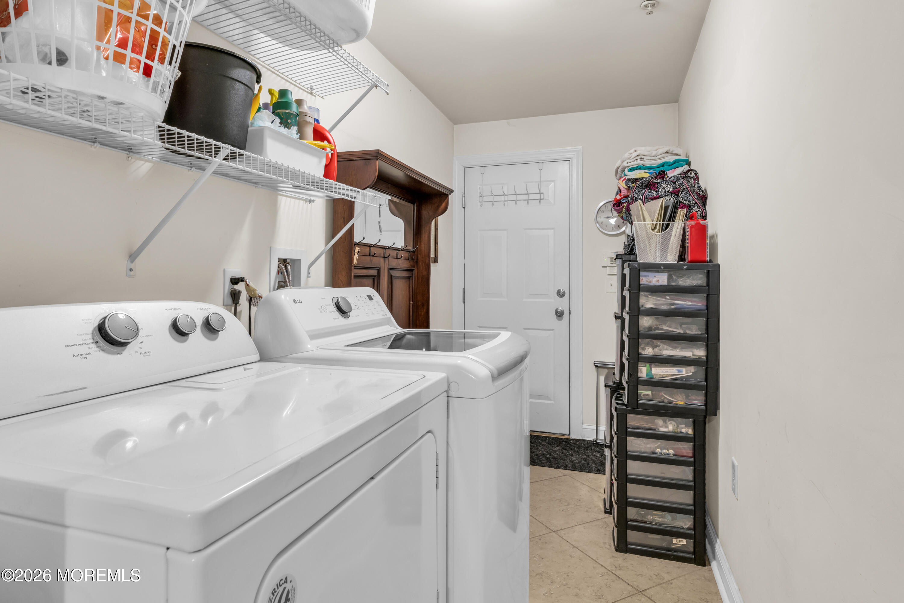 204 April Way Middletown, NJ 07748 - Photo 25 of 38 photos_high_resolution_HOM00745