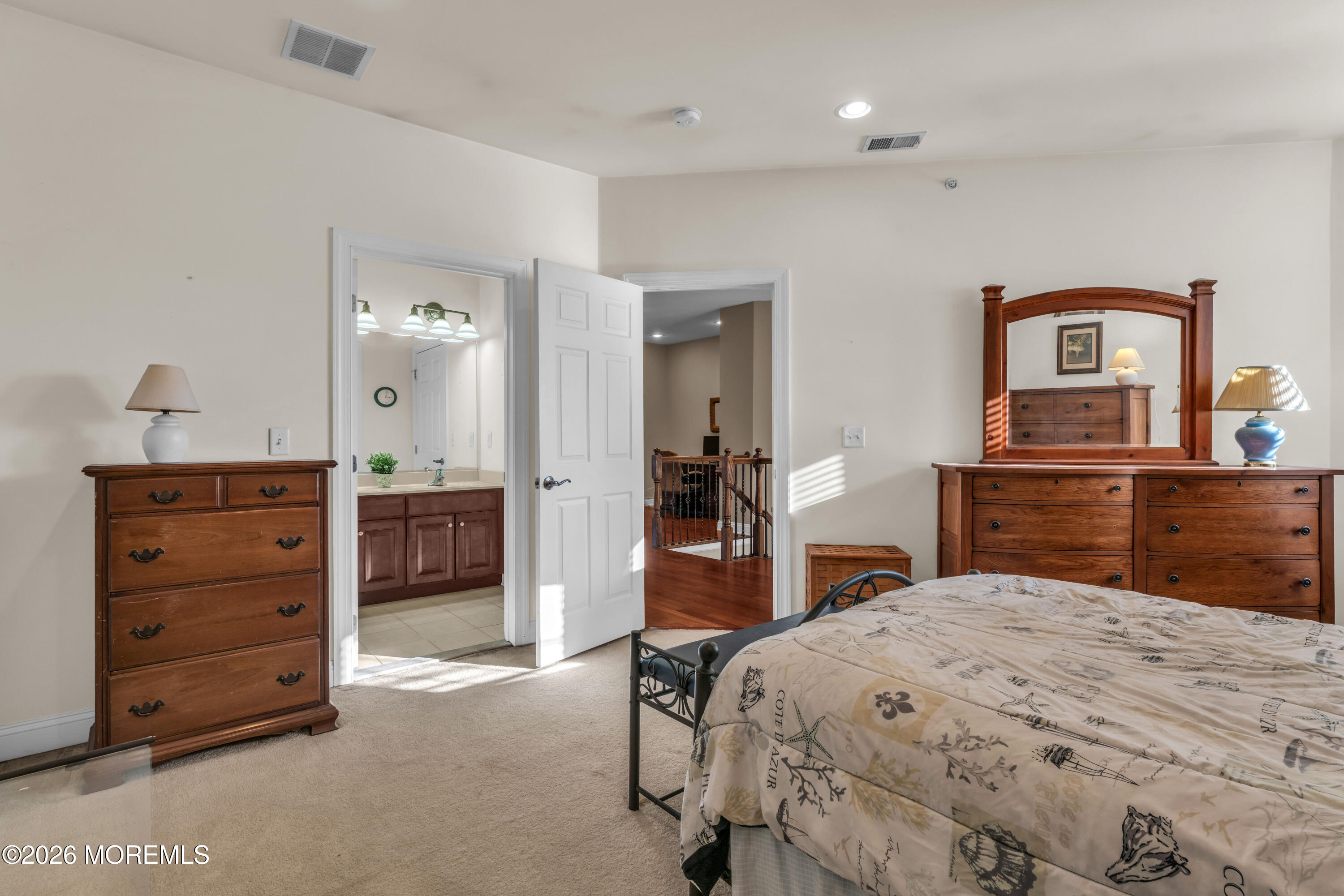 204 April Way Middletown, NJ 07748 - Photo 28 of 38 photos_high_resolution_HOM00765