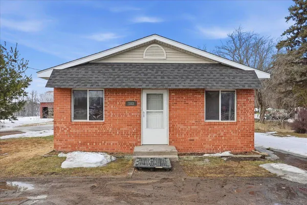 $145,900 | 103 Highway 63, Clayton, WI 54004
