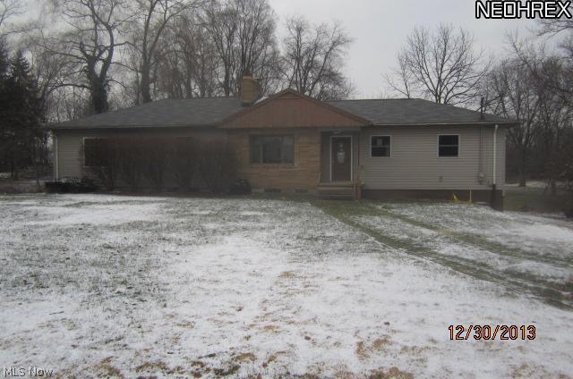 2847 Ridgewood Road Akron, OH 44333 - Photo 1 of 18