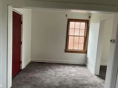 $1,250 | 832 Vankirk Street, Clairton, PA 15025