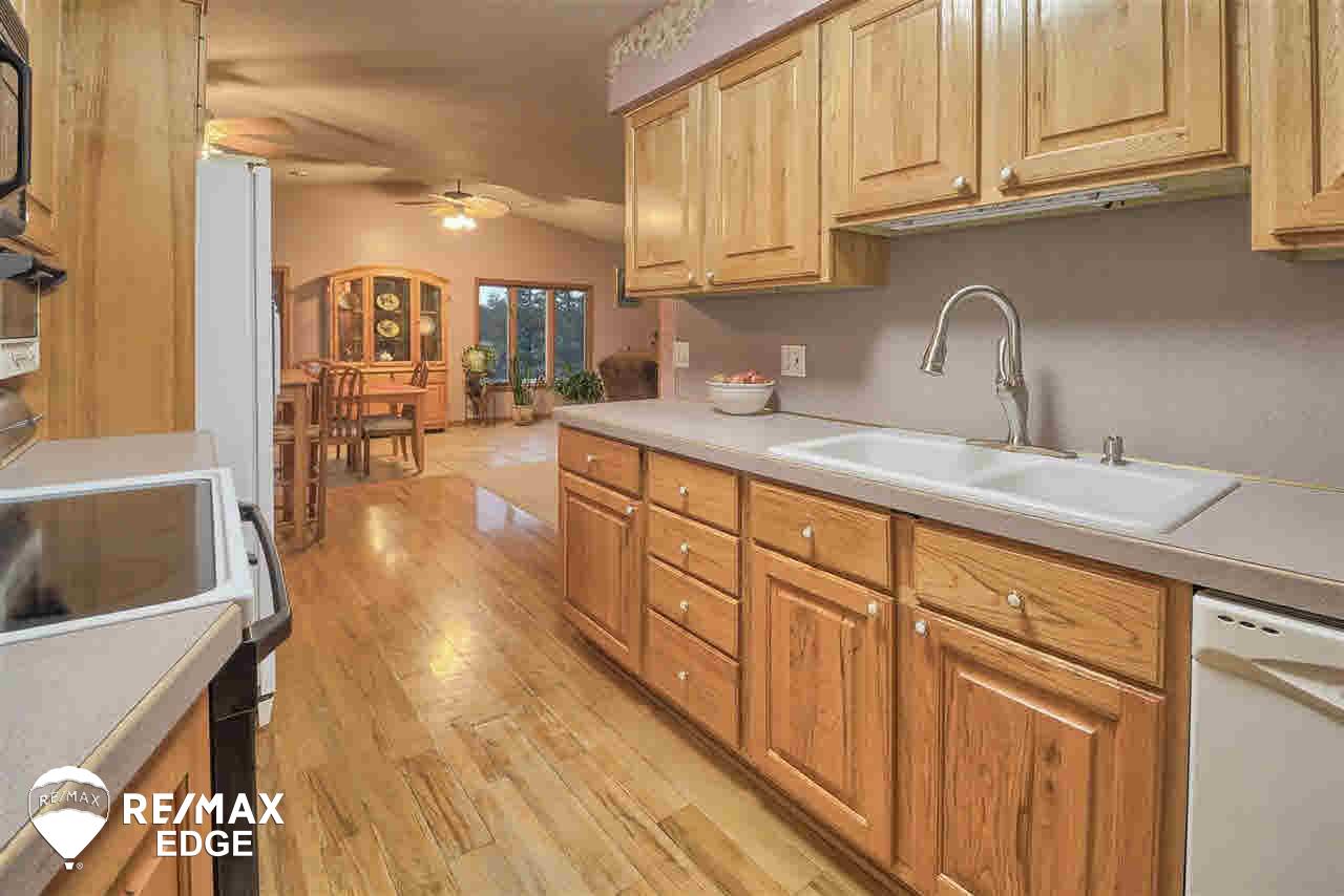 11307 East Potter Road Davison, MI 48423 - Photo 21 of 46