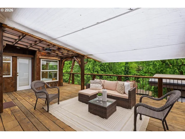 $1,250,000 | 6164 Southwest Capitol Highway, Portland, OR 97239