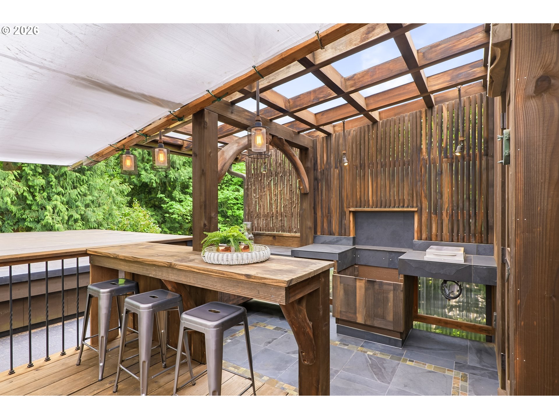 6164 Southwest Capitol Highway Portland, OR 97239 - Photo 18 of 48 Kitchen/Outside