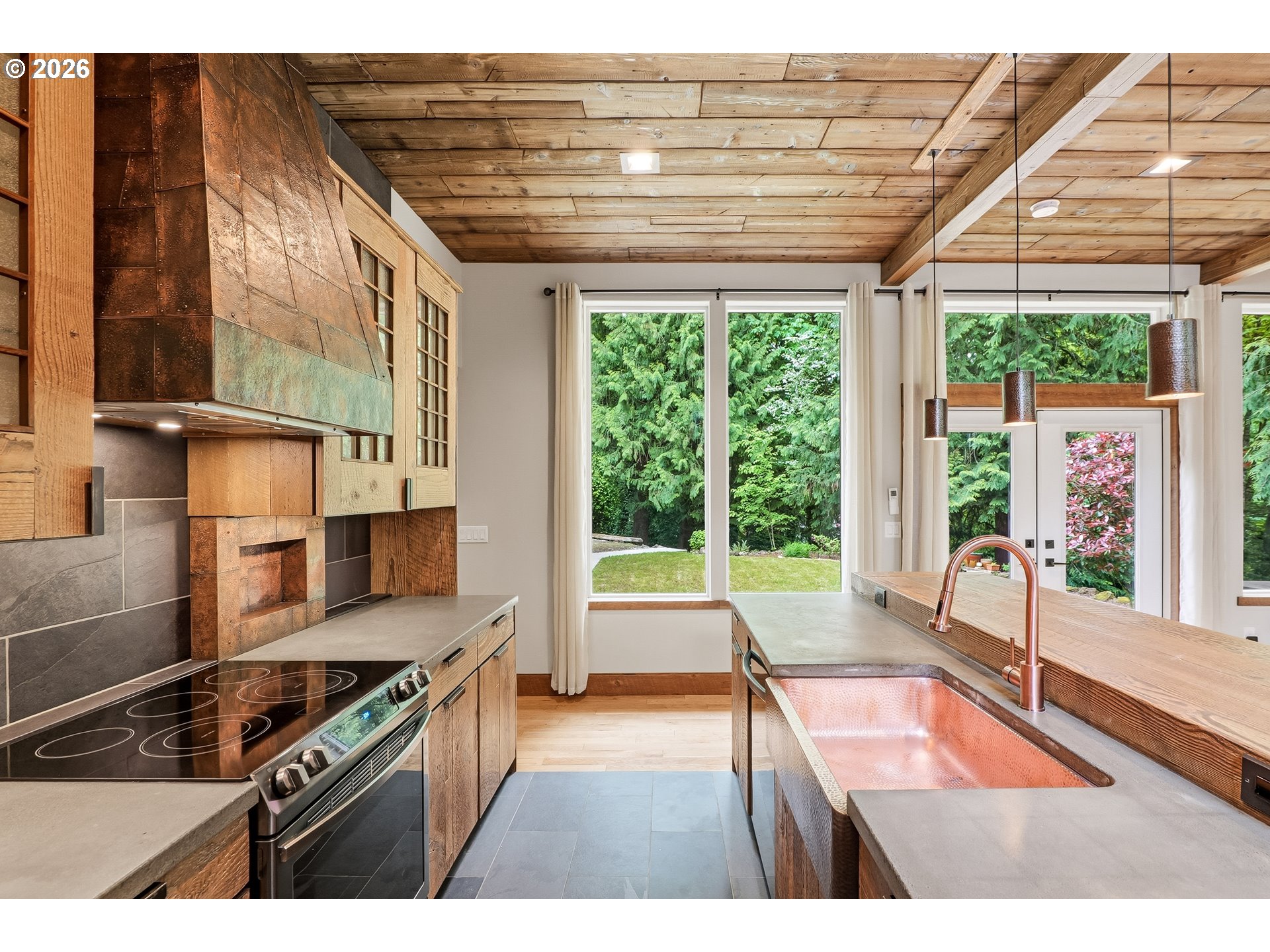 6164 Southwest Capitol Highway Portland, OR 97239 - Photo 40 of 48 Kitchen