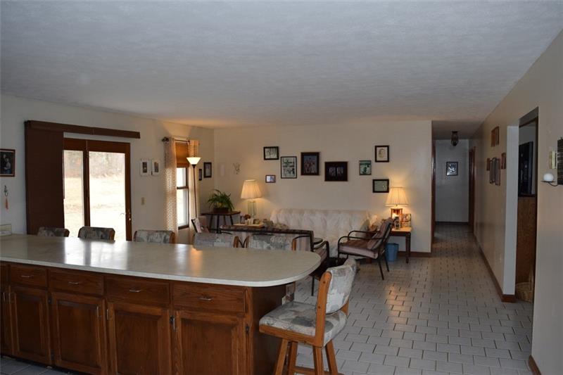 541 Congress Hill Road Franklin, PA 16323 - Photo 3 of 23