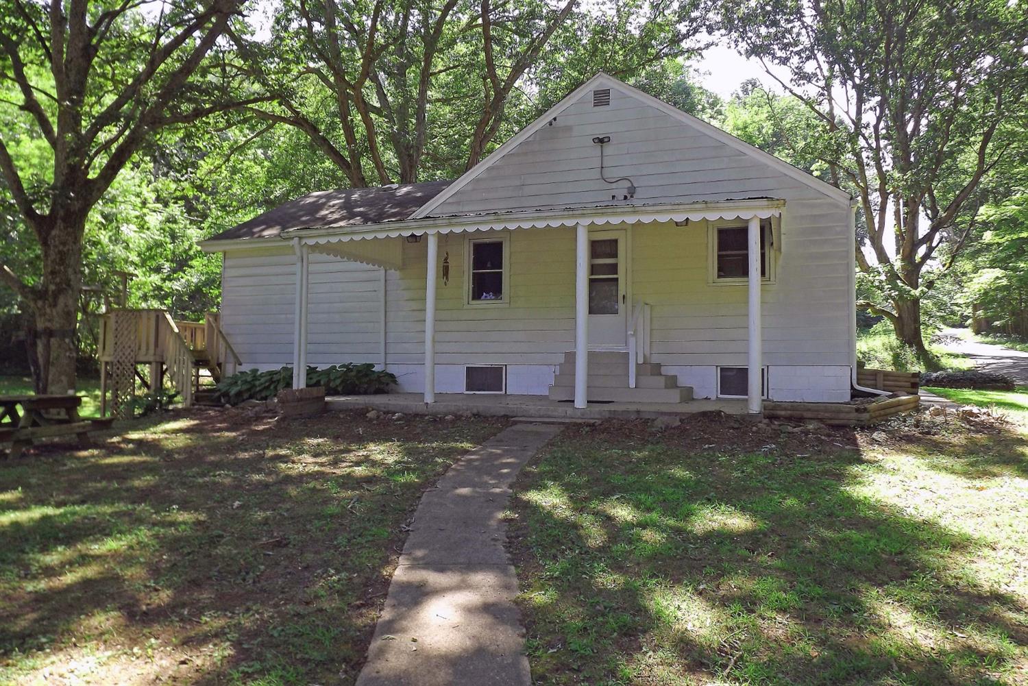 659 East Fairground Road Osgood, IN 47037 - Photo 5 of 44