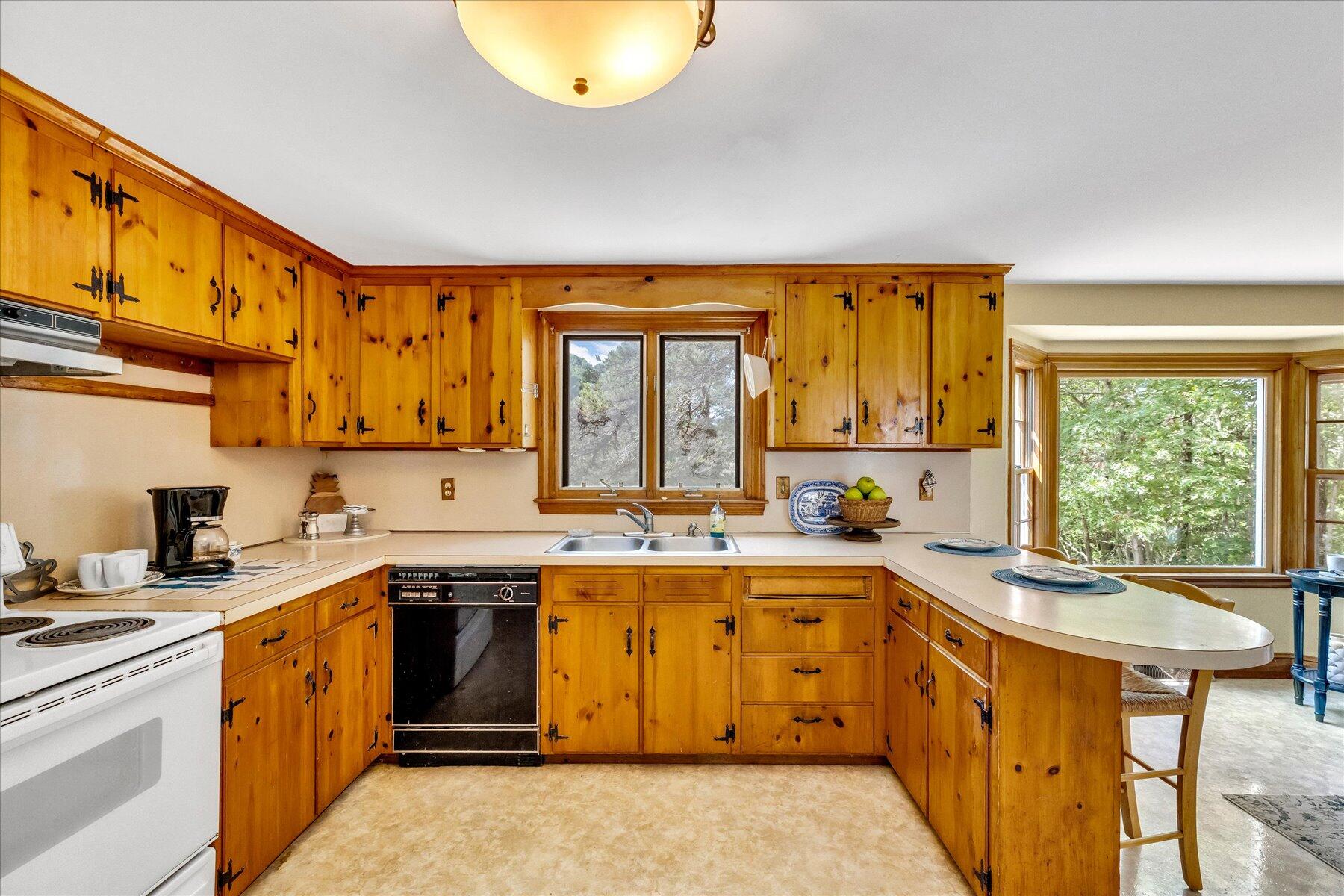 3 5 Corners Road Centerville, MA 02632 - Photo 7 of 38 47-Y1A1165