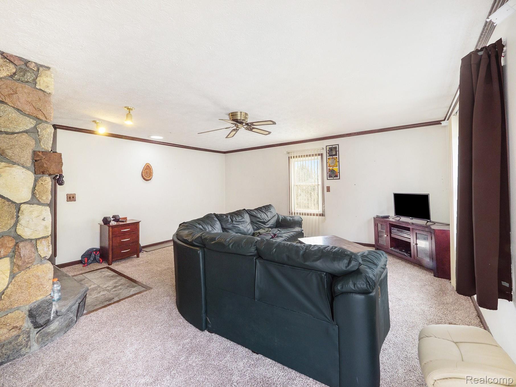 5038 Hicks Road Albion, MI 49224 - Photo 6 of 12 photo_56.jpg