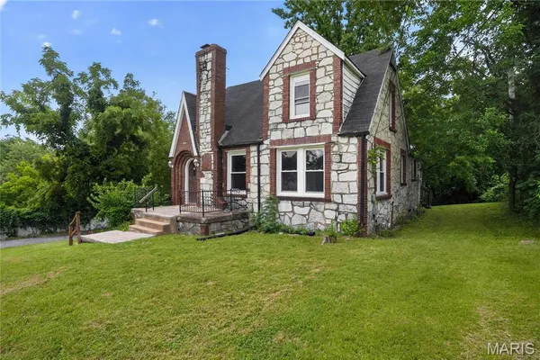 $109,900 | 2512 High Ridge Avenue, St. Louis, MO 63136