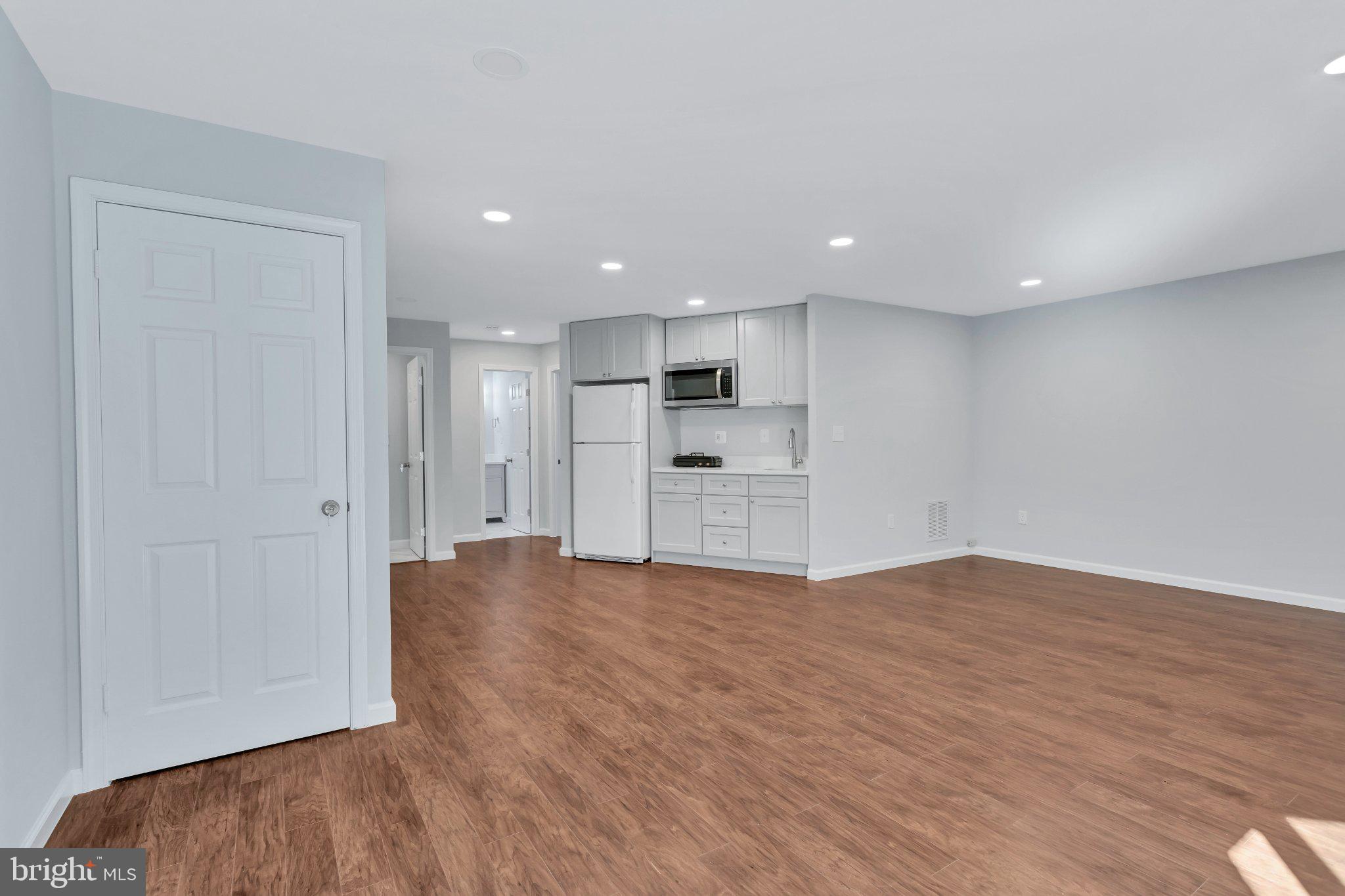 9009 Sweet Birch Court Springfield, VA 22152 - Photo 29 of 34 Bright and airy open space awaits you.