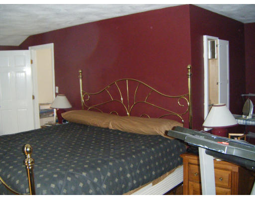 5 Paddock Road Tyngsborough, MA 01879 - Photo 17 of 22 Gallery Image 17