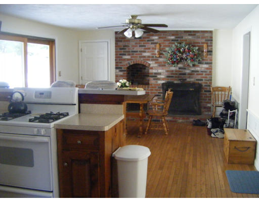 5 Paddock Road Tyngsborough, MA 01879 - Photo 5 of 22 Gallery Image 5