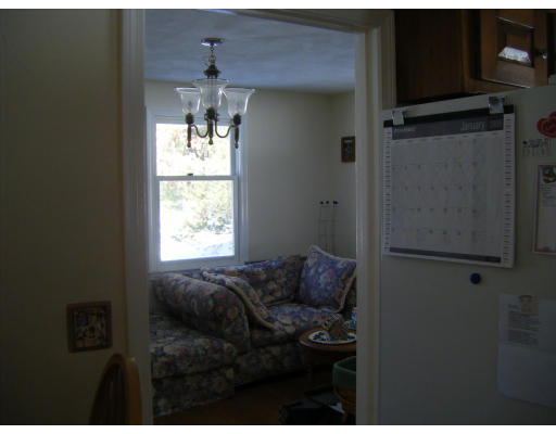 5 Paddock Road Tyngsborough, MA 01879 - Photo 8 of 22 Gallery Image 8