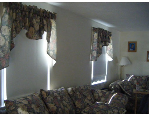 5 Paddock Road Tyngsborough, MA 01879 - Photo 9 of 22 Gallery Image 9