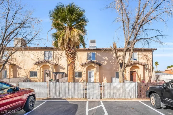 $149,900 | 775 Moss Drive, Unit 8, Mesquite, NV 89027