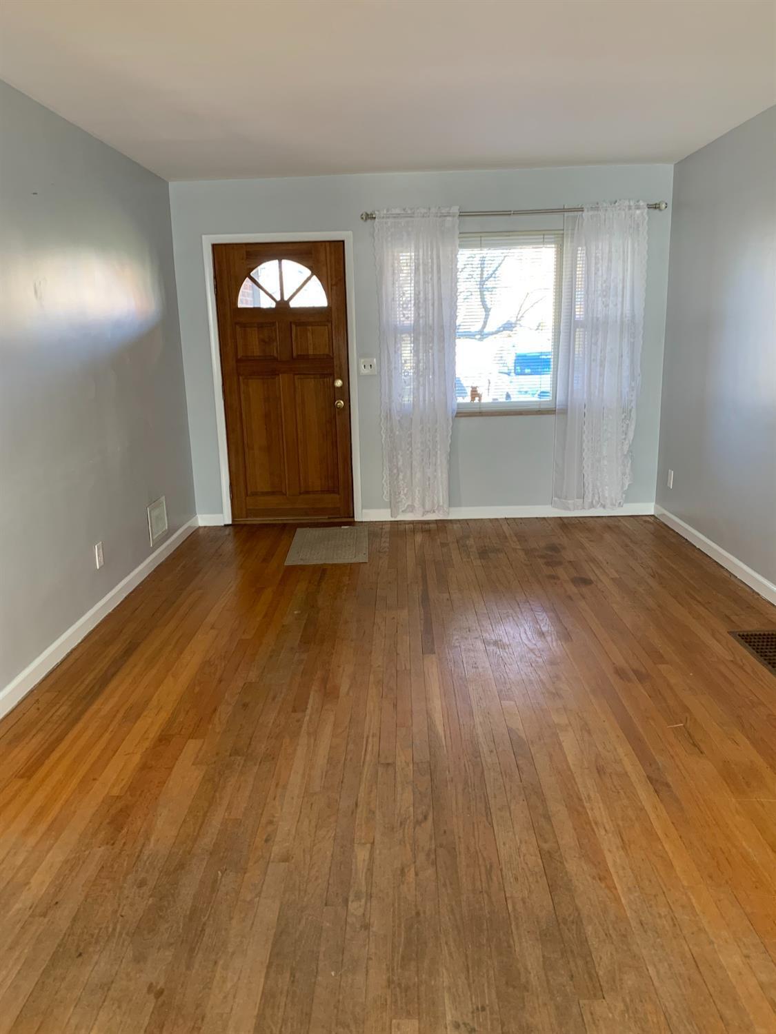 2887 Blue Rock Road Cincinnati, OH 45239 - Photo 2 of 12 Gallery Image 2