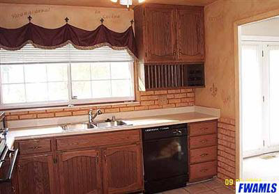 1004 Tulip Tree Road Fort Wayne, IN 46825 - Photo 2 of 8 Gallery Image 2