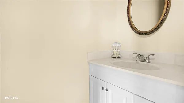 $2,000 | 201 North Gregory Street, Unit 15, Aurora, IL 60504