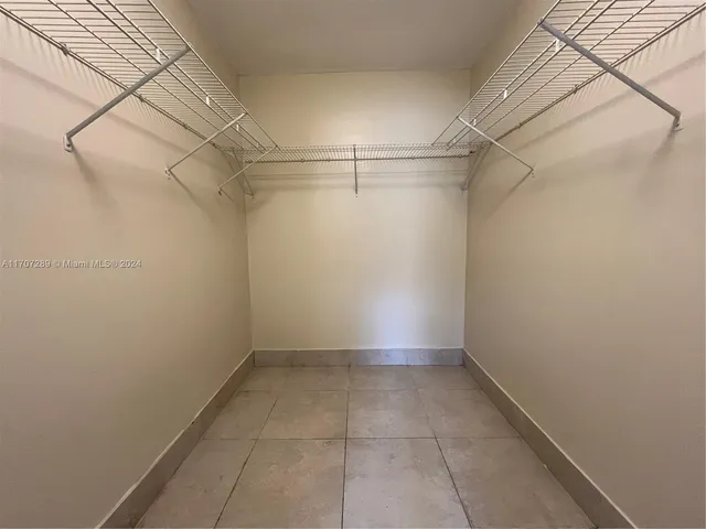 $120,000 | 3700 Northwest 21st Street, Unit 304, Lauderdale Lakes, FL 33311