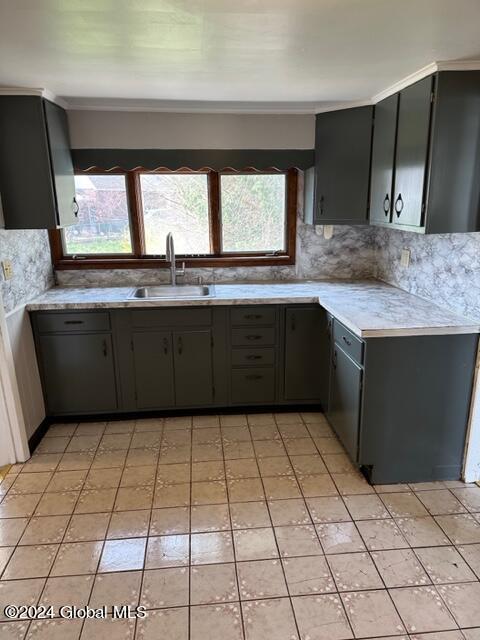 329 Eleventh Street Schenectady, NY 12306 - Photo 18 of 29 IMG_1034
