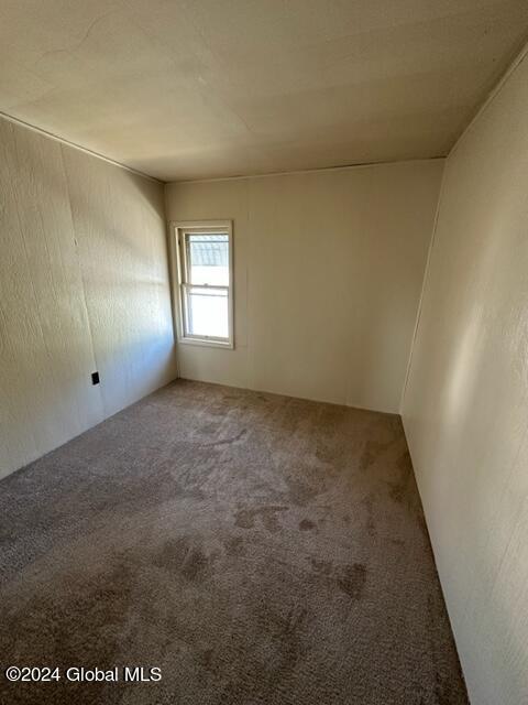 329 Eleventh Street Schenectady, NY 12306 - Photo 25 of 29 IMG_1053