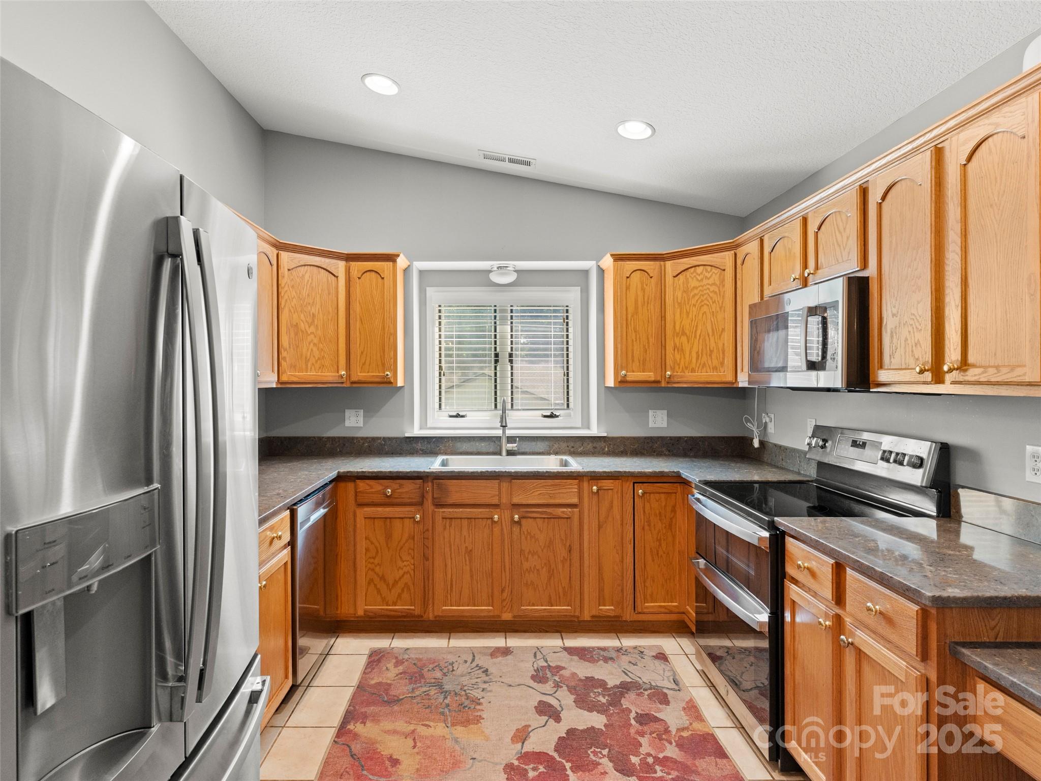 338 Kyfields Weaverville, NC 28787 - Photo 13 of 27