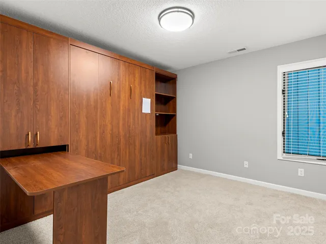 $400,000 | 338 Kyfields, Weaverville, NC 28787