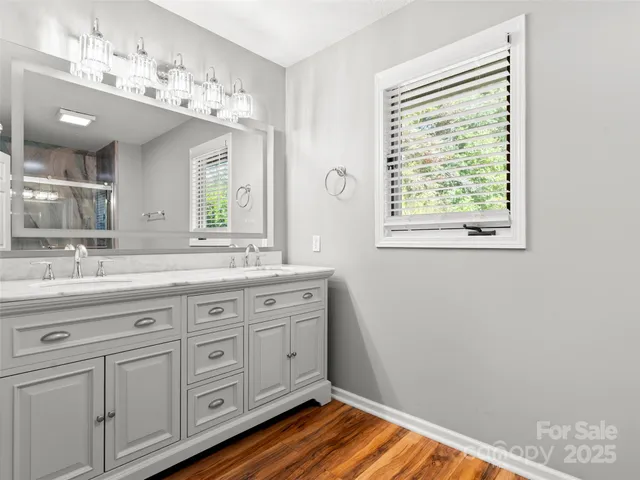 $400,000 | 338 Kyfields, Weaverville, NC 28787