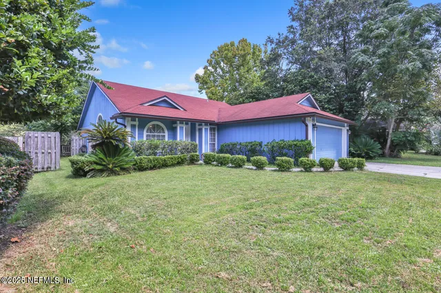 $275,000 | 1539 Mountain Lake Drive West, Jacksonville, FL 32221