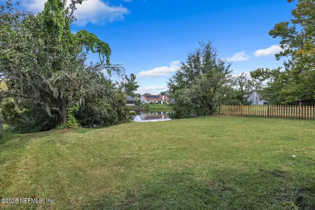 $275,000 | 1539 Mountain Lake Drive West, Jacksonville, FL 32221